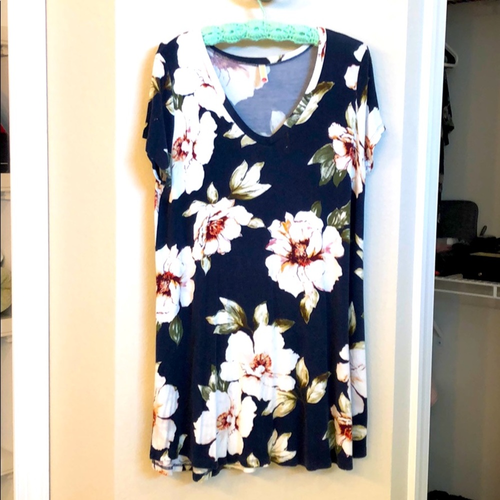 Long swing blouse or short dress